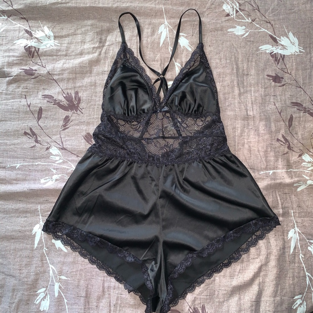 forever 21 Lace Romper